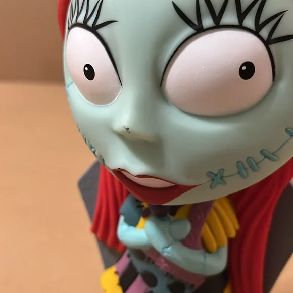 Sally Coin Bank - Picture 5 of 6